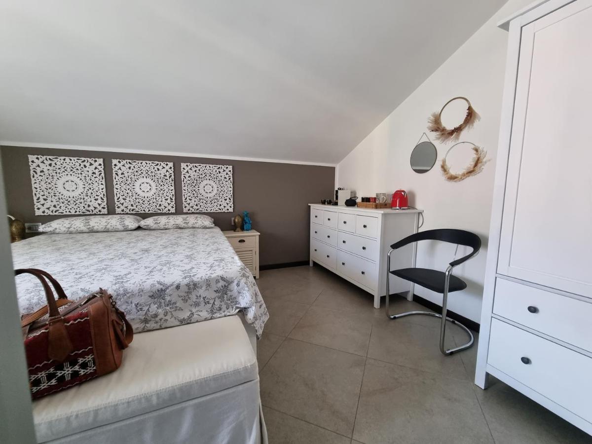 Sorisole -Le Carillon- Jacuzzi Suite Prive Close To Bergamo מראה חיצוני תמונה